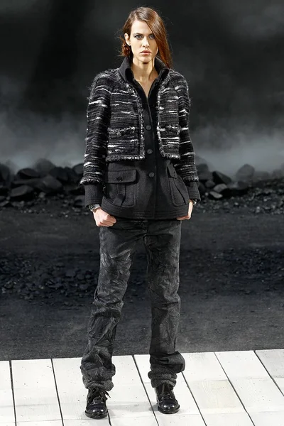 Look 9